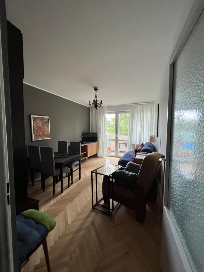 U Cioci Lutki Urocze Mieszkanie Z Balkonem Cracovia Exterior foto